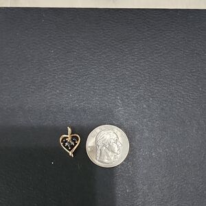 Vintage 10K Yellow Gold Sapphire Heart Pendant